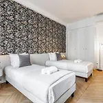 A1# 8people # 4bedrooms # Wagram # Ac # 8 アパート パリ