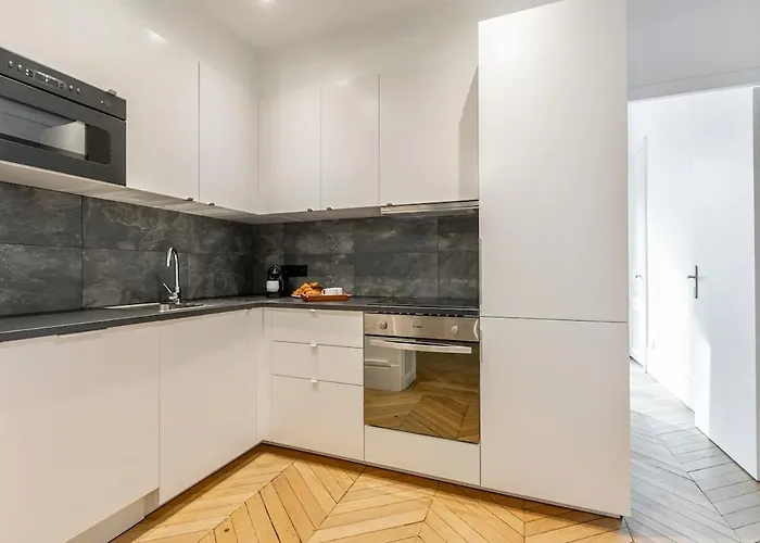 A1# 8people # 4bedrooms # Wagram # Ac # 8 公寓