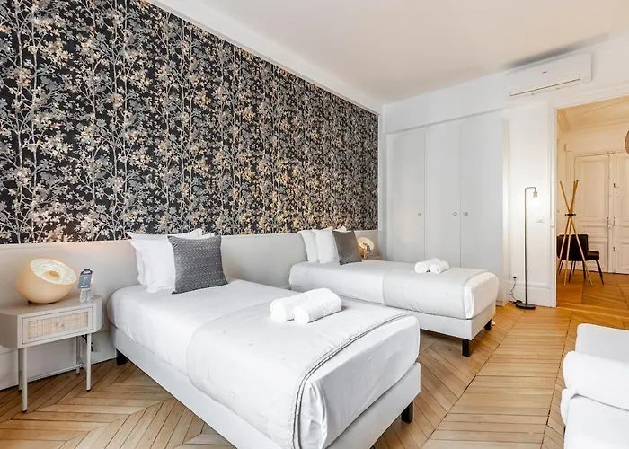A1# 8people # 4bedrooms # Wagram # Ac # 8 公寓 巴黎